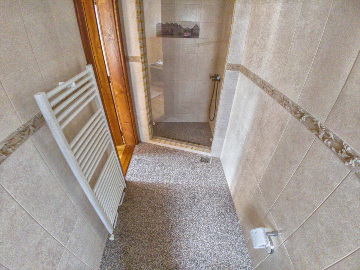 מלון סיגישוארה Casa Adam מראה חיצוני תמונה